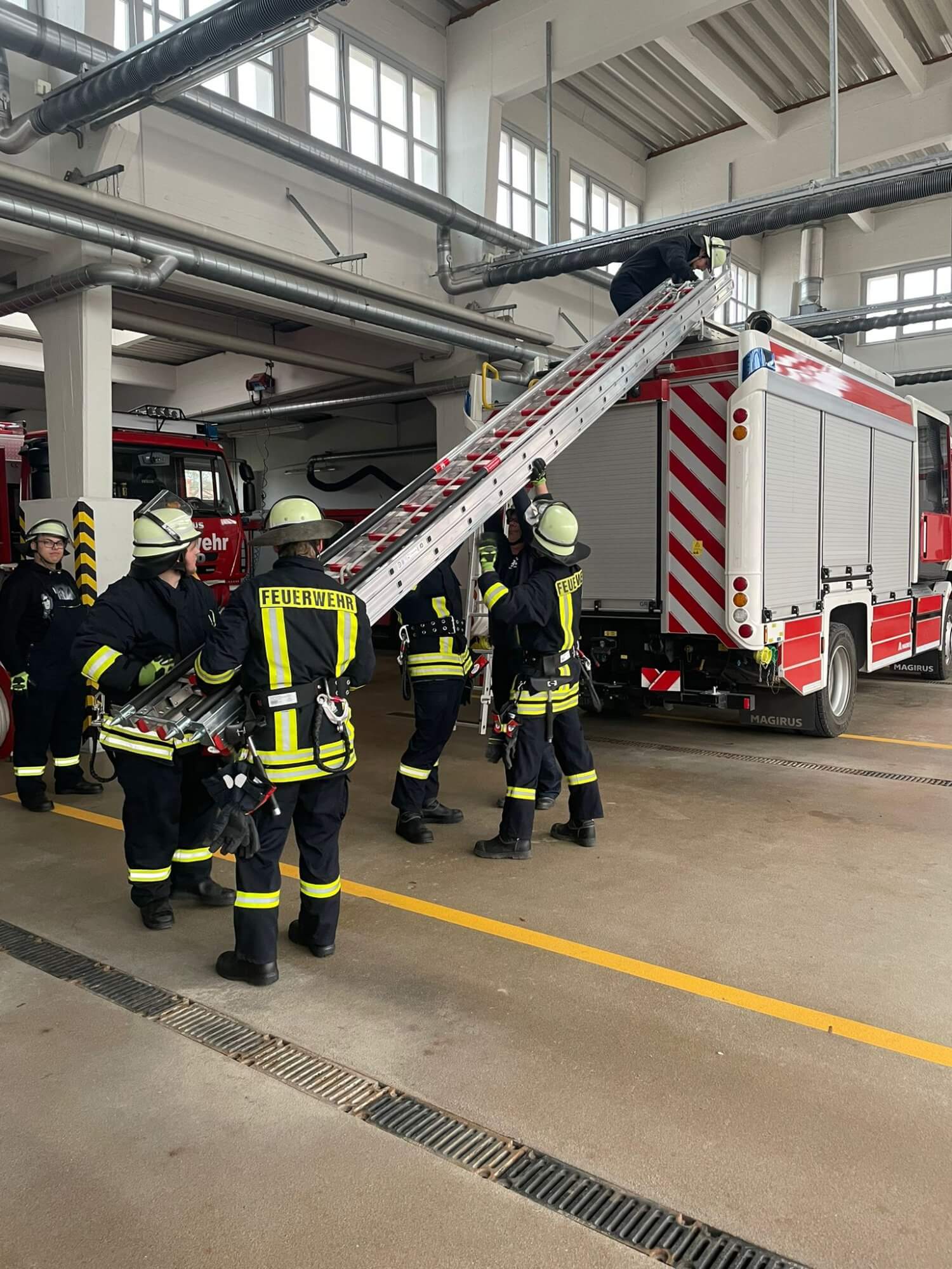 Lehrgang Truppmann Teil 1 Feuerwehr Stendal