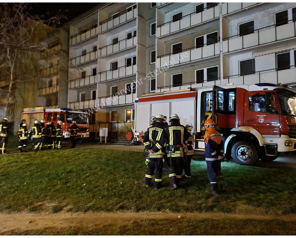 Ausbildung Wohnungsbrand und Fensteröffnung