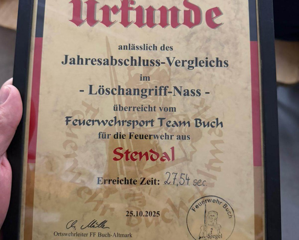 Abschlusstraining der Feuerwehr Buch