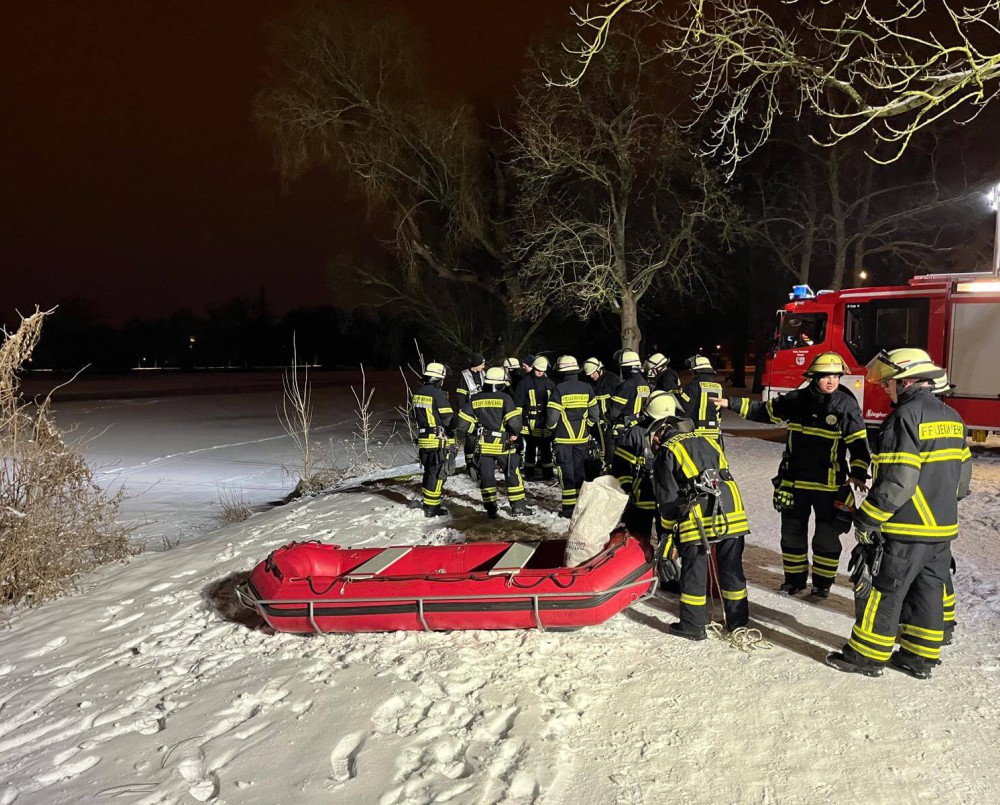 Ausbildung Eisrettung